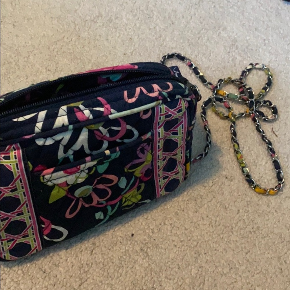 Mini Vera Bradley purse w chain